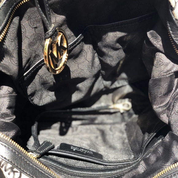 Michael Kors Fabric Icon Bag + Wallet - Picture 4 of 7